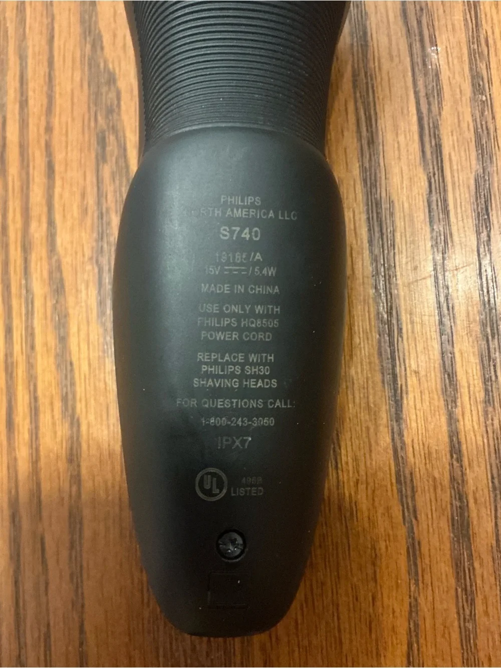 Philips Norelco S740 Click & Style Cordless Shaver